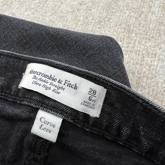 Abercrombie & Fitch Black Straight Leg Jeans - Picture 2 of 10